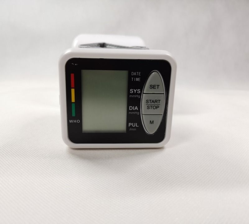 Monitor di punto di ebollizione tipo polso Strumento di misurazione della pressione sanguigna Sfigmomanometro Pressore sanguigno Monitor di polso